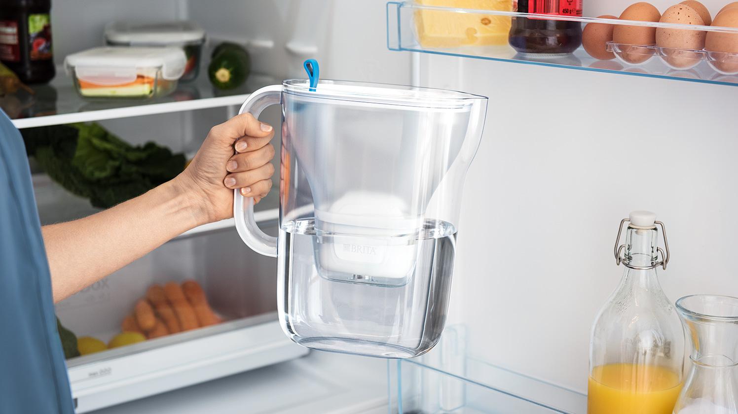 BRITA fill&enjoy Style soft blue fridge mother