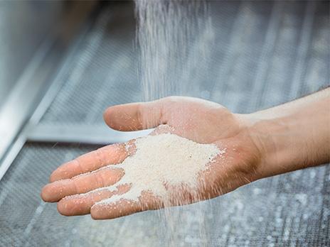 Ion exchanger in a hand